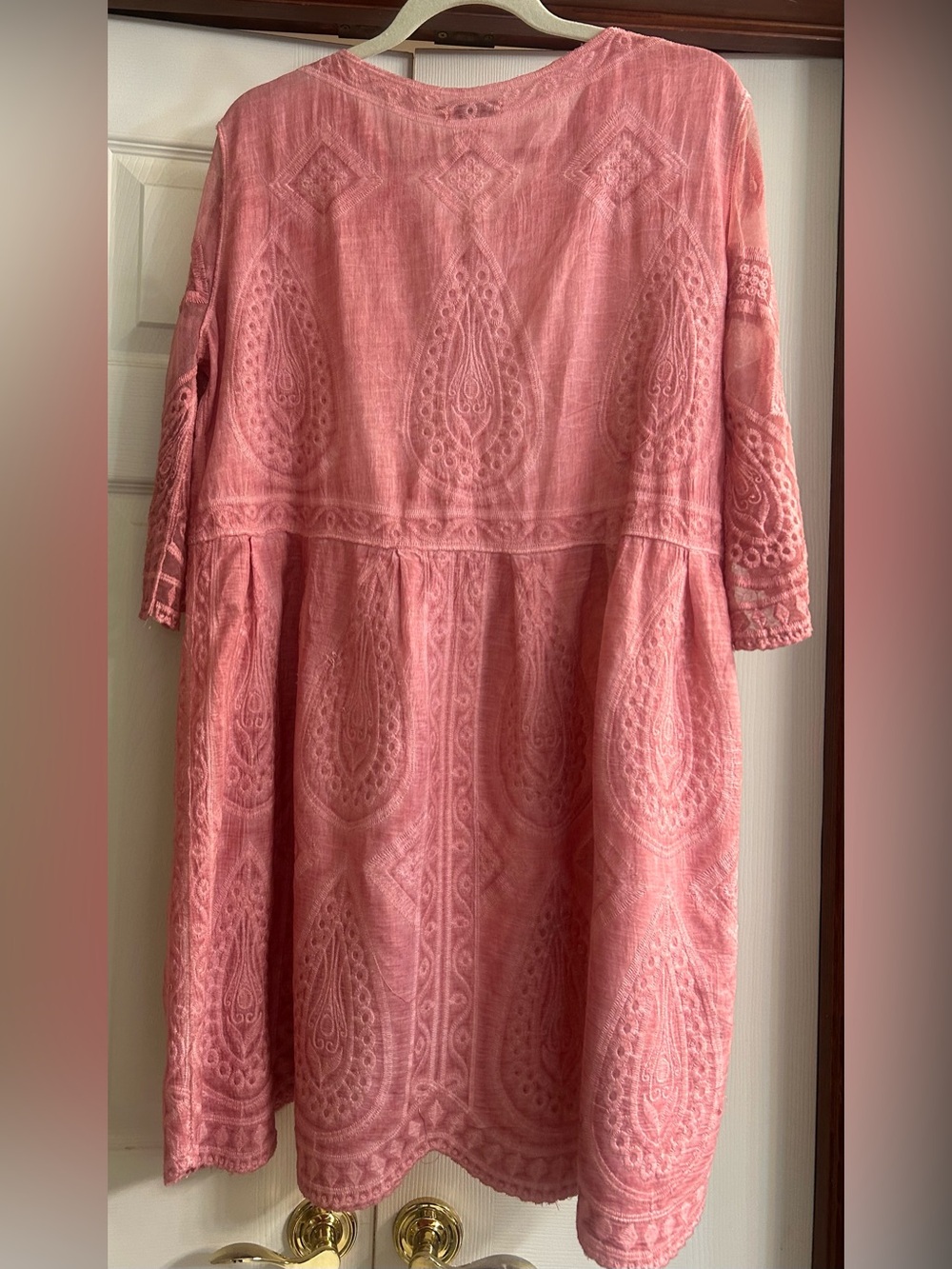 Konadaily Embroidered Rose-Pink V‑Neck Midi Dress - Picture 6 of 8